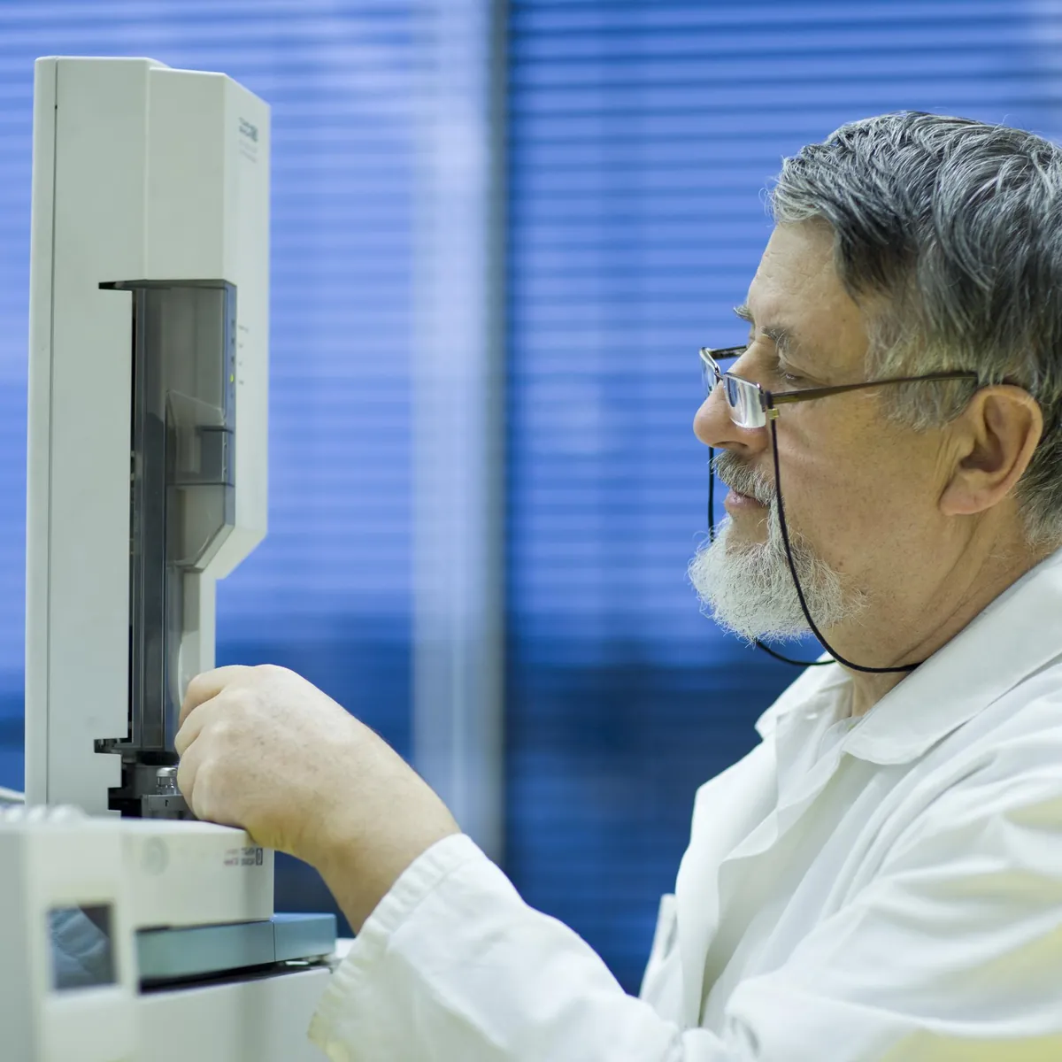 How a Biomedical Research Team Integrates EVi Scopes Instruments Into a Study Workflow